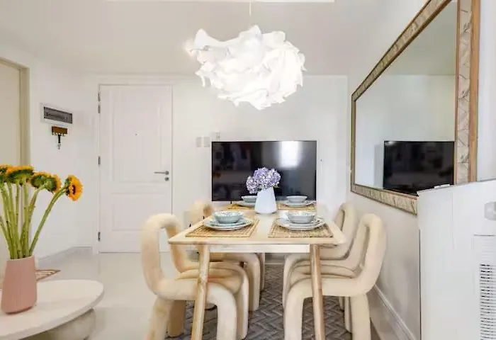 Greggy 2bhk At Azure Urban Residences Paranaque 公寓 *